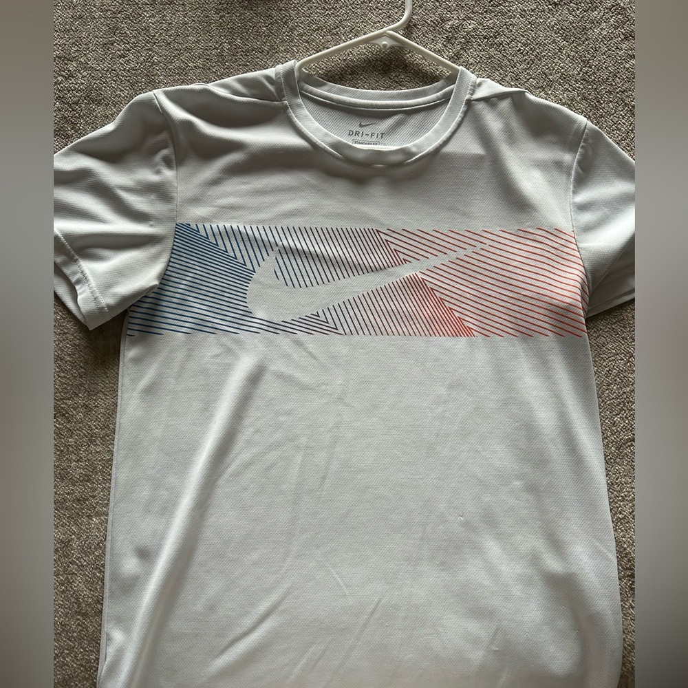 Nike T-Shirt